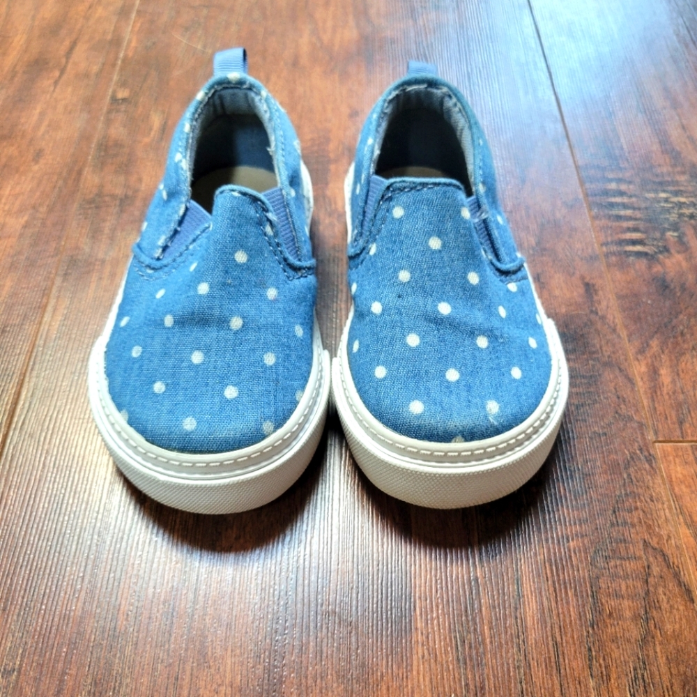 Baby GAP Size 5 slip on shoes chambray  with white polka dots